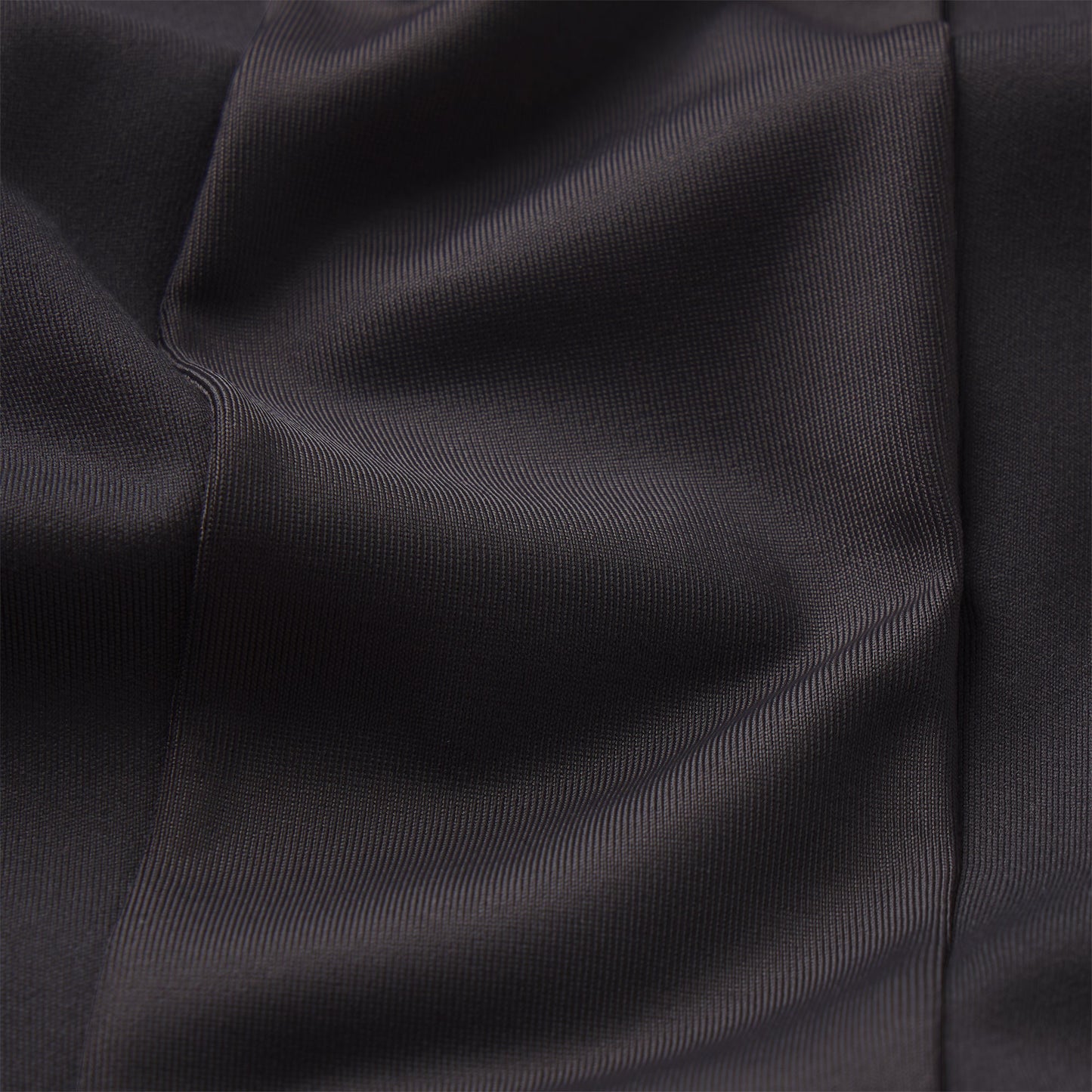 NikeSKIMS MATTE SHINE MIX 5" BIKER SHORT | OBSIDIAN AND IGNEOUS