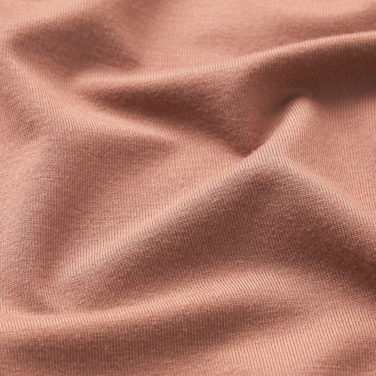 SMOOTH LAYERS HIGH-WAISTED CAPRI | NUTMEG
