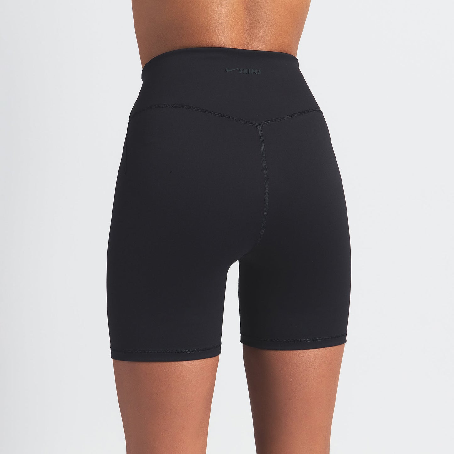 NikeSKIMS MATTE 5" BIKER SHORT | OBSIDIAN