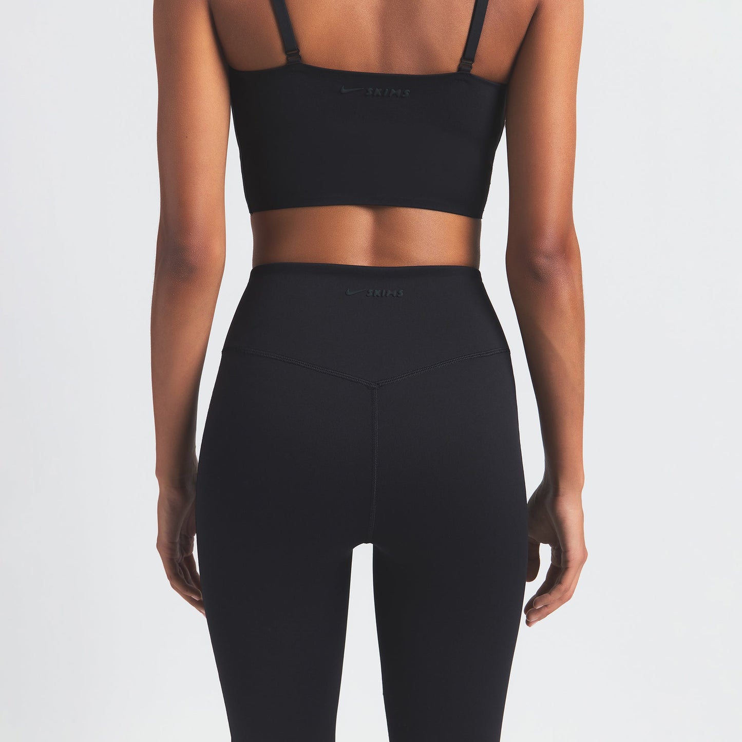 NikeSKIMS MATTE SLIM FLARE LEGGING | OBSIDIAN