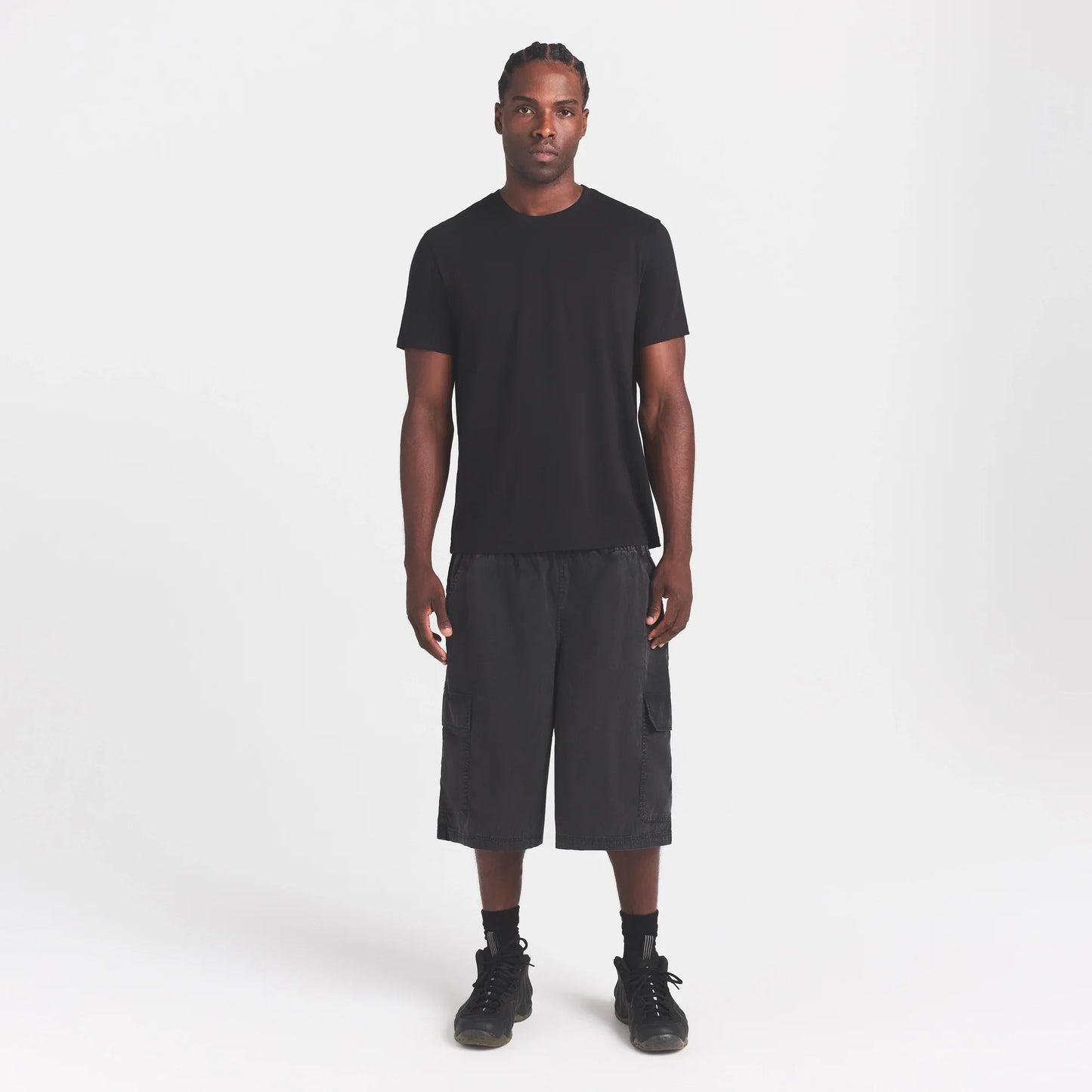 WOVEN MENS RELAXED CARGO SHORT | ONYX