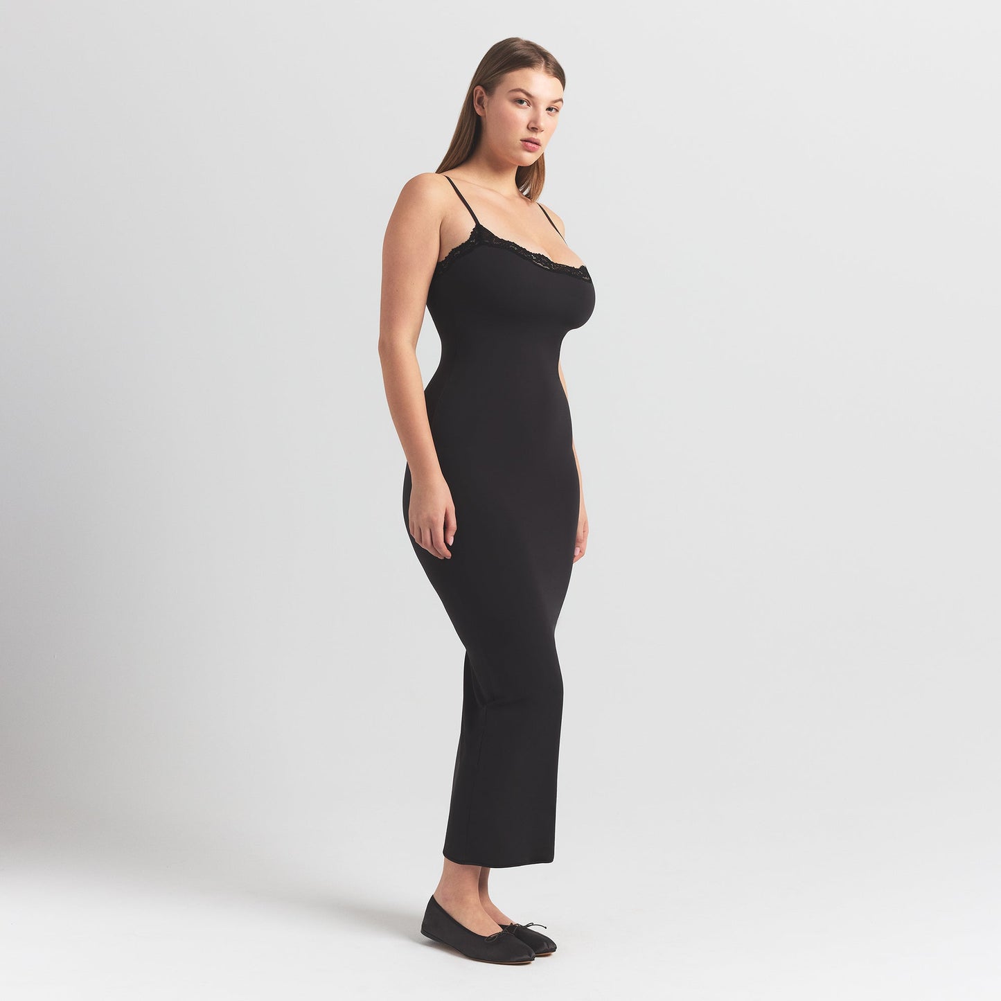 FITS EVERYBODY LACE LONG SLIP DRESS | ONYX