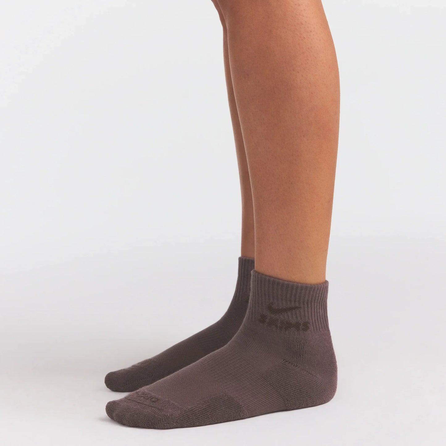NikeSKIMS ACCESSORIES DRI-FIT™ QUARTER CREW SOCK 3-PACK | COBALT MULTI