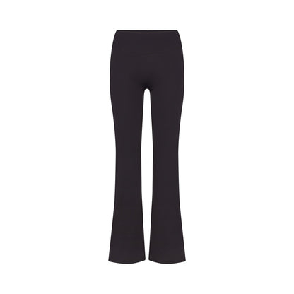 NikeSKIMS MATTE SLIM FLARE LEGGING | OBSIDIAN