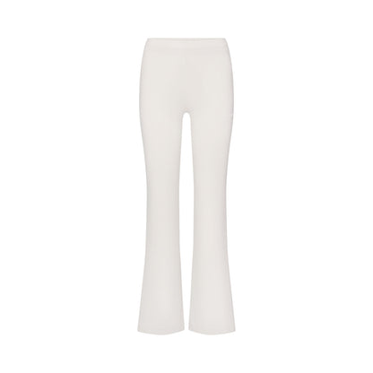 NikeSKIMS AIRY DRI-FIT™ LOW RISE MINI FLARE PANT | IVORY
