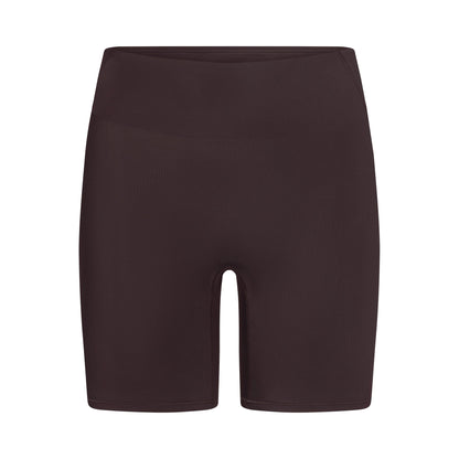 NikeSKIMS SHINE BONDED WAIST 5" BIKER SHORT | PHOENIX