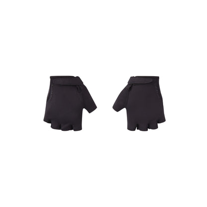 NikeSKIMS ACCESSORIES TRAINING GLOVES | OBSIDIAN