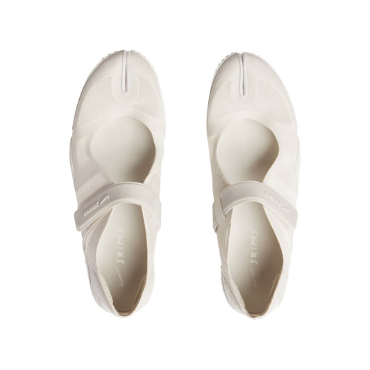 NikeSKIMS FOOTWEAR RIFT MESH | LT BONE