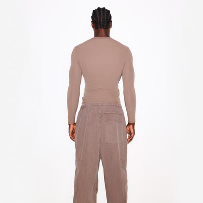 FITS EVERYBODY MENS SLIM LONG SLEEVE T-SHIRT | UMBER